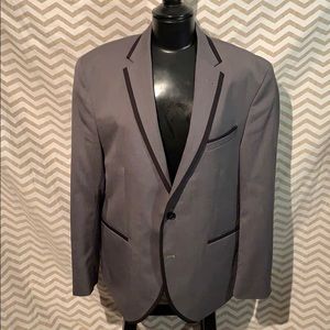 Men’s Blazer (42S) Only Worn Few Times.